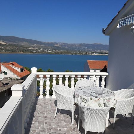 טרוגיר Apartments Ivica - 150M From Sea מראה חיצוני תמונה