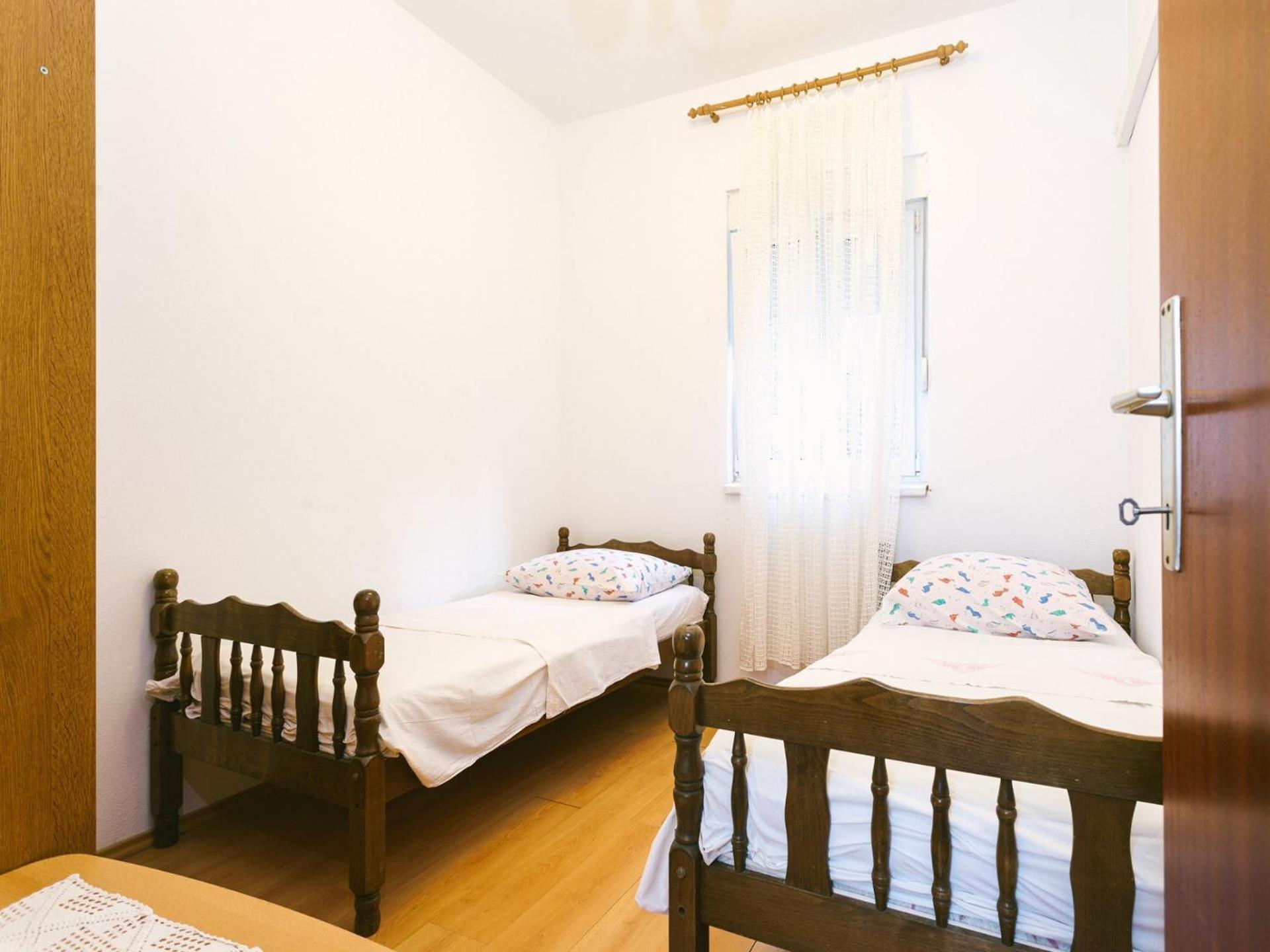 טרוגיר Apartments Ivica - 150M From Sea מראה חיצוני תמונה