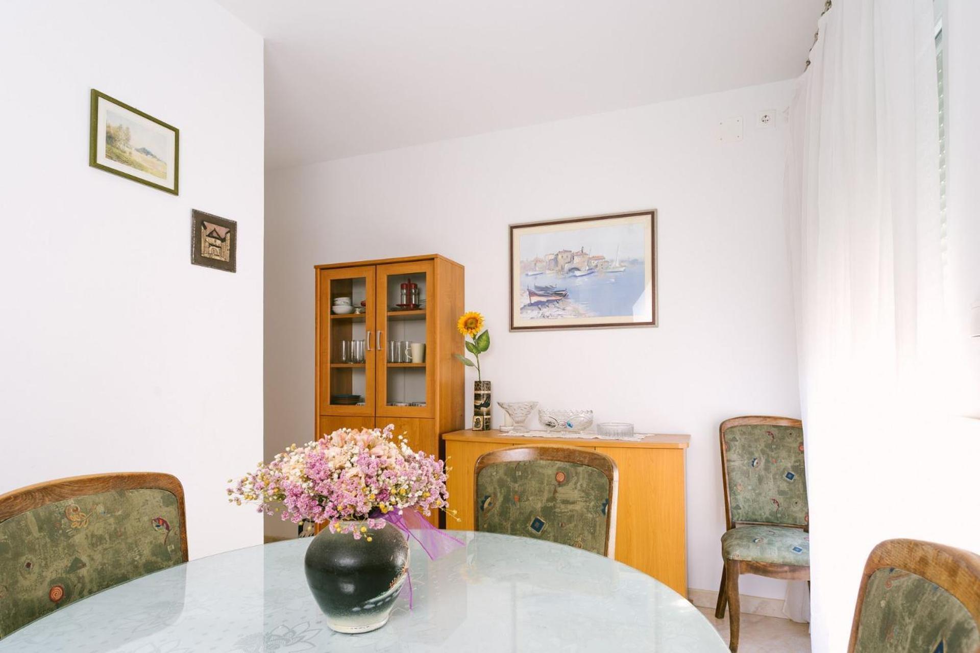 טרוגיר Apartments Ivica - 150M From Sea מראה חיצוני תמונה