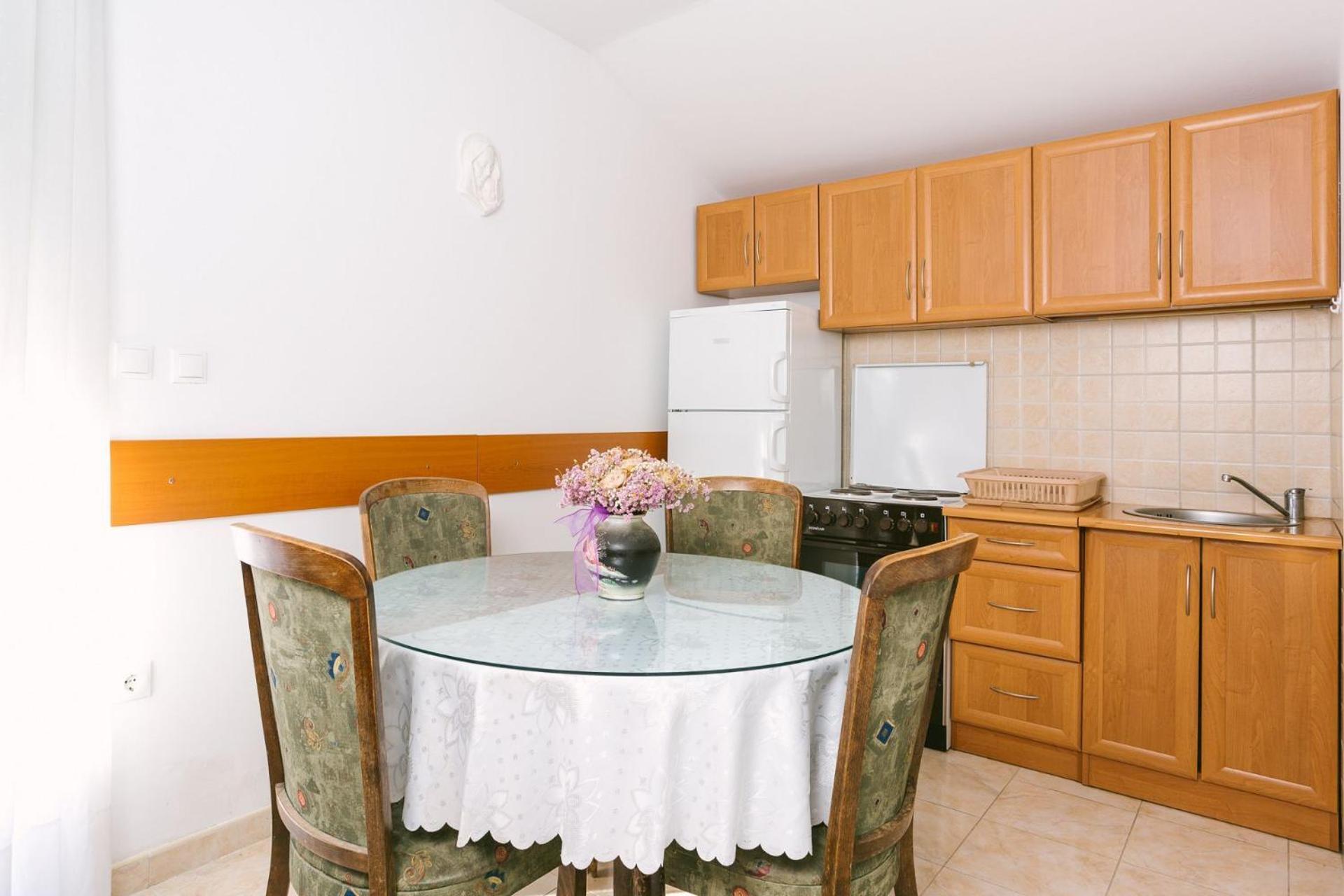 טרוגיר Apartments Ivica - 150M From Sea מראה חיצוני תמונה